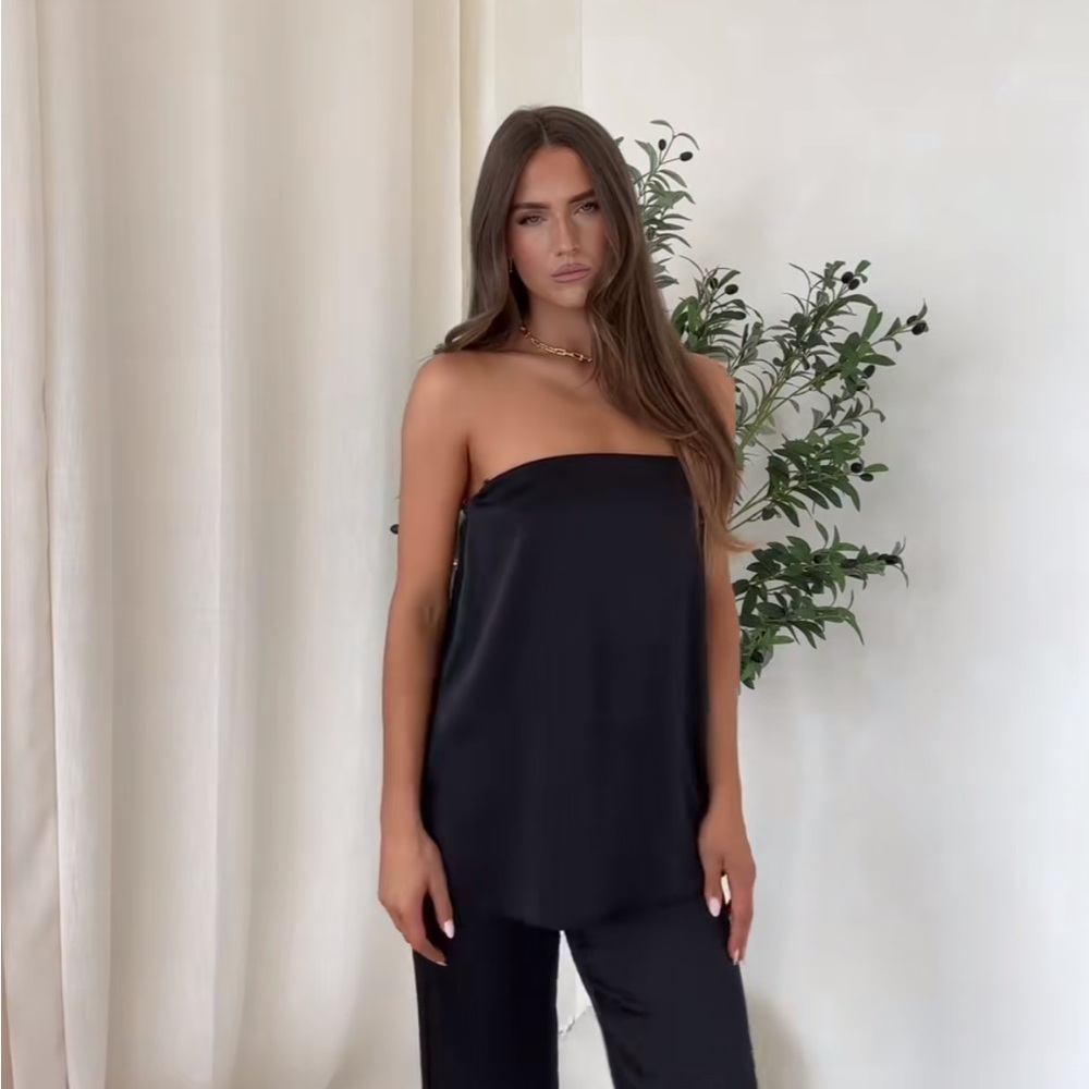 Zara Black Strapless Top